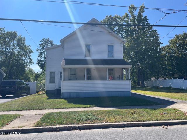 26 Knight Street, Glens Falls, NY 12801
