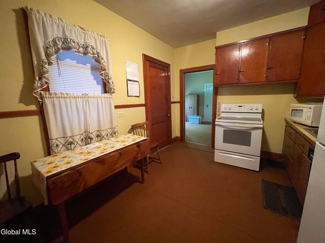 26 Knight Street, Glens Falls, NY 12801