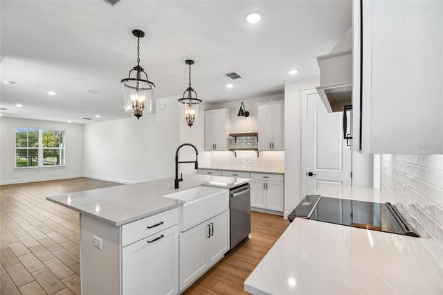230 PASQUALA WAY, Oviedo, FL 32765