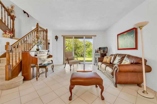 18081 SW 33rd St, Miramar, FL 33029