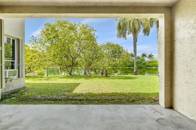18081 SW 33rd St, Miramar, FL 33029