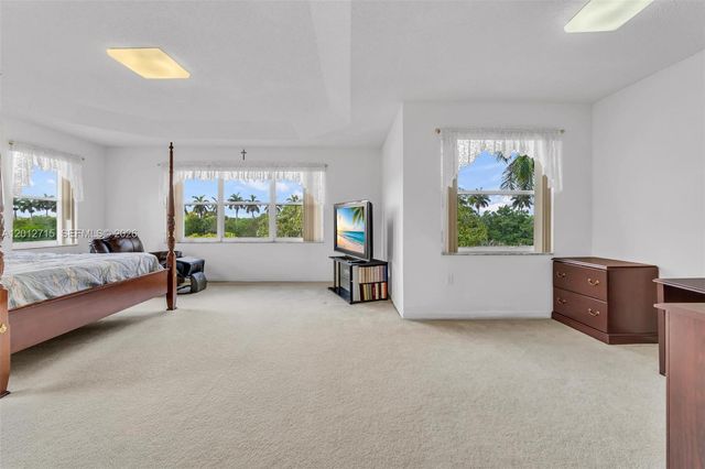 18081 SW 33rd St, Miramar, FL 33029