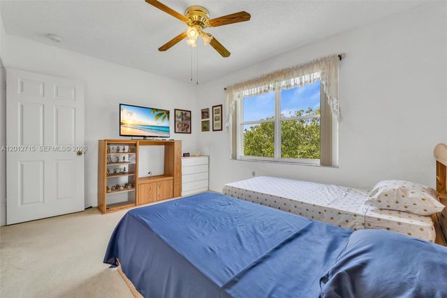 18081 SW 33rd St, Miramar, FL 33029