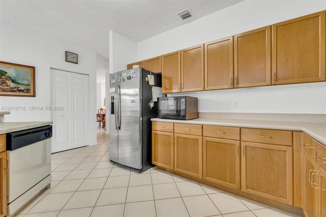18081 SW 33rd St, Miramar, FL 33029