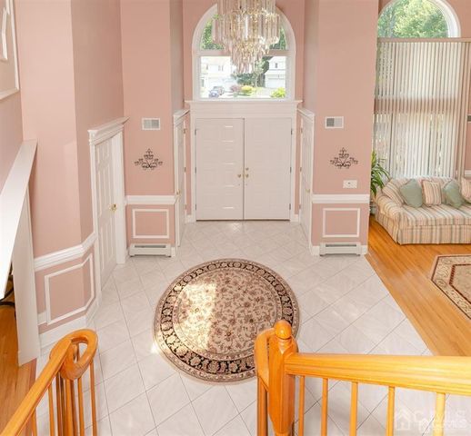 15 Gallo Way, Edison, NJ 08820