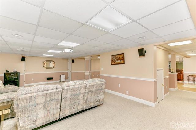 15 Gallo Way, Edison, NJ 08820