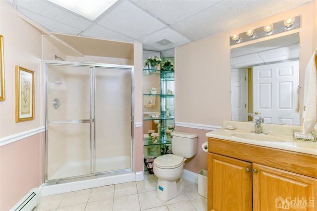 15 Gallo Way, Edison, NJ 08820