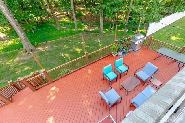 15 Gallo Way, Edison, NJ 08820