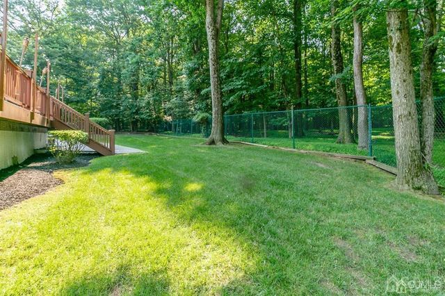 15 Gallo Way, Edison, NJ 08820