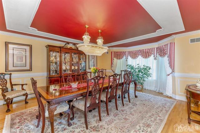 15 Gallo Way, Edison, NJ 08820