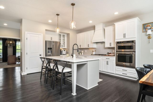 1423 Leesland Drive, Westerville, OH 43081