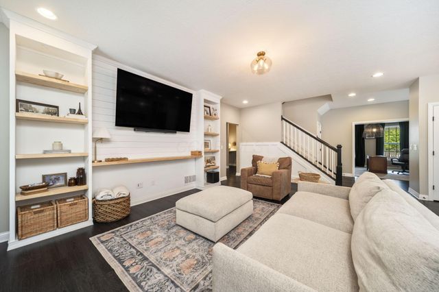 1423 Leesland Drive, Westerville, OH 43081