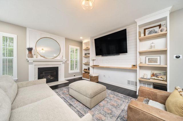 1423 Leesland Drive, Westerville, OH 43081