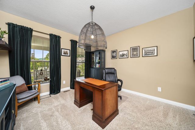 1423 Leesland Drive, Westerville, OH 43081