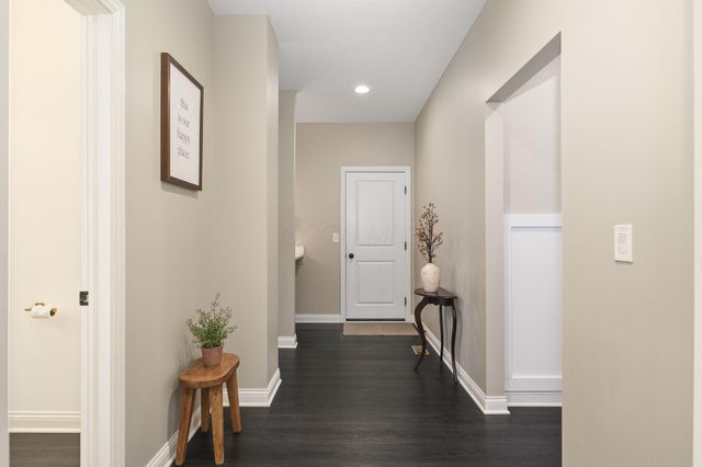 1423 Leesland Drive, Westerville, OH 43081