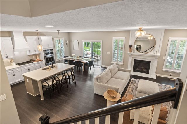 1423 Leesland Drive, Westerville, OH 43081