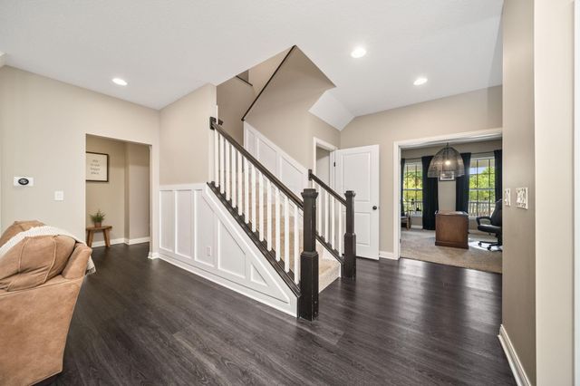 1423 Leesland Drive, Westerville, OH 43081