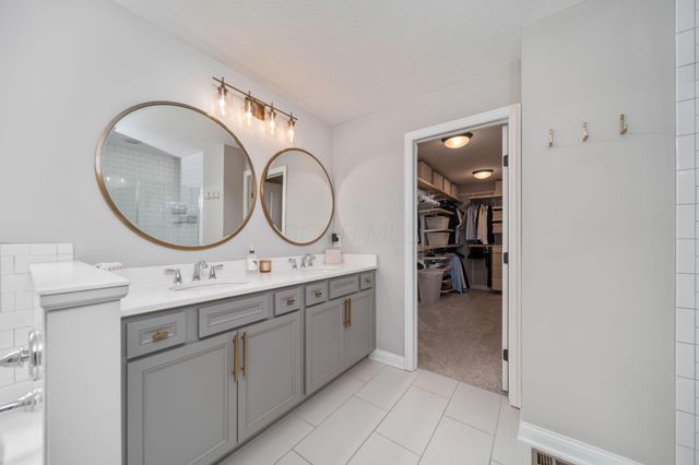 1423 Leesland Drive, Westerville, OH 43081