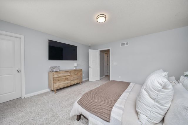 1423 Leesland Drive, Westerville, OH 43081