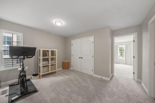 1423 Leesland Drive, Westerville, OH 43081
