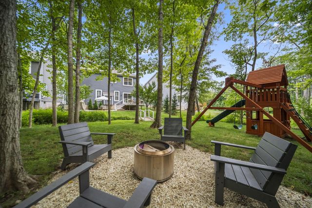 1423 Leesland Drive, Westerville, OH 43081