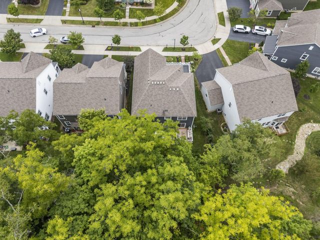 1423 Leesland Drive, Westerville, OH 43081