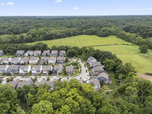 1423 Leesland Drive, Westerville, OH 43081