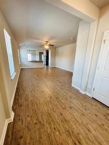 1312 Bear Peak LN, Pflugerville, TX 78660