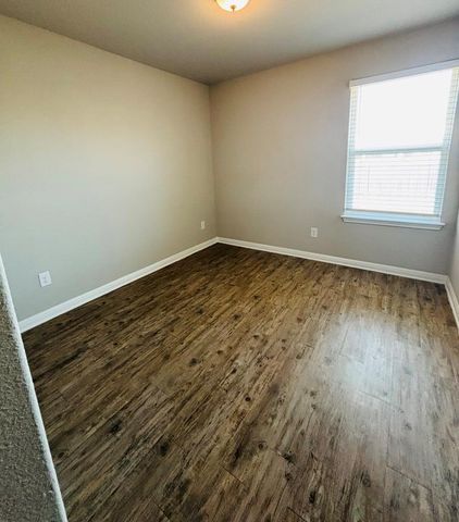 1312 Bear Peak LN, Pflugerville, TX 78660