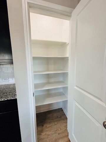 1312 Bear Peak LN, Pflugerville, TX 78660