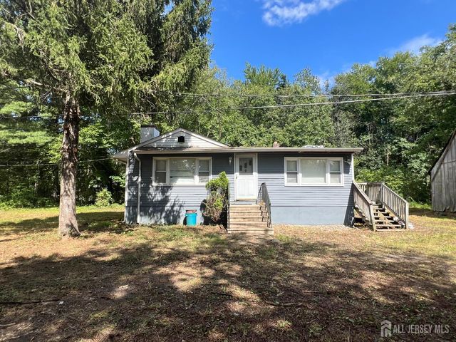 138 Disbrow Hill Road, Millstone, NJ 08535