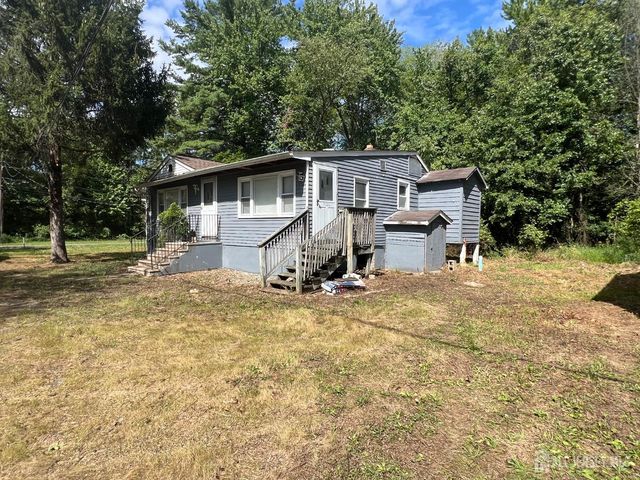 138 Disbrow Hill Road, Millstone, NJ 08535