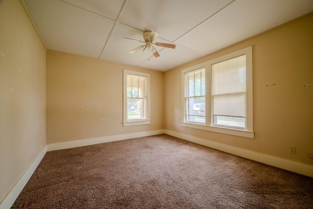 603 N Resident Street, Wharton, TX 77488