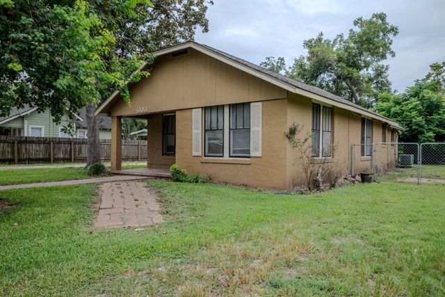603 N Resident Street, Wharton, TX 77488