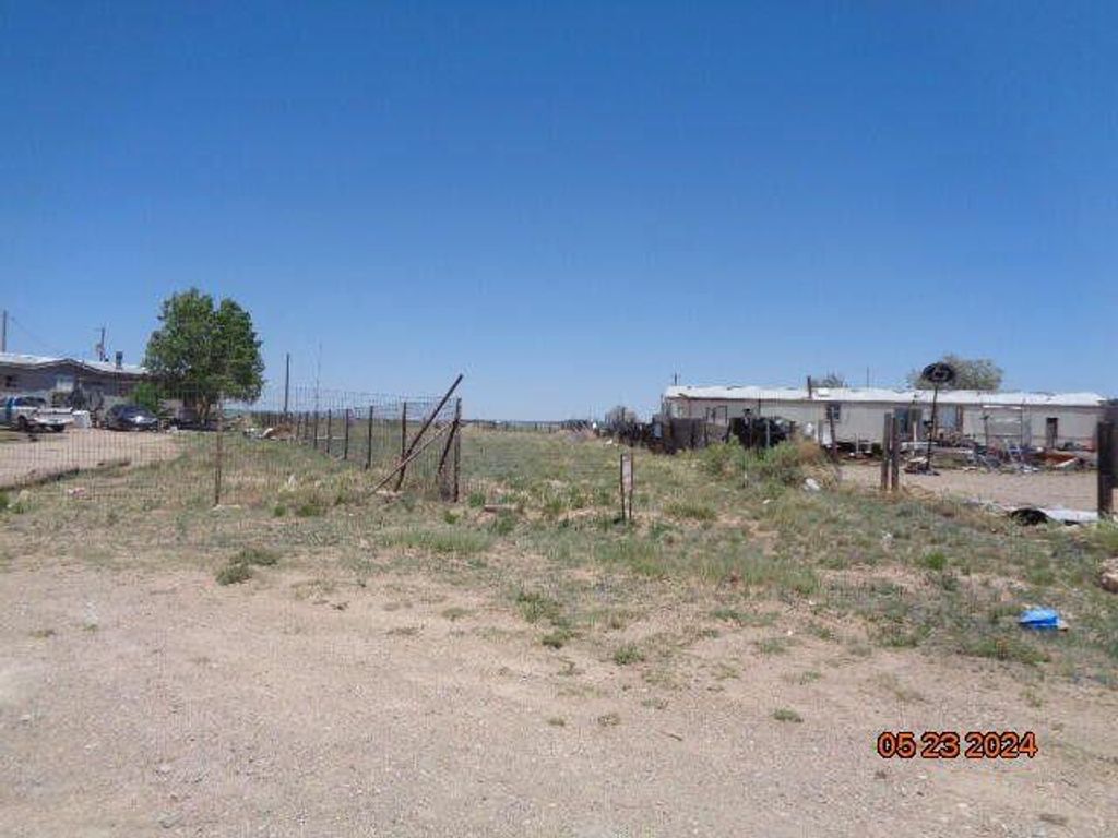 9 Montana Court, Moriarty, NM 87035