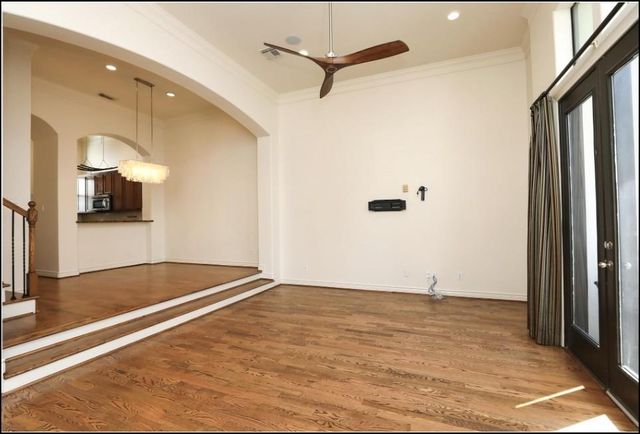 2226 Hilshire Lake Drive, Houston, TX 77080