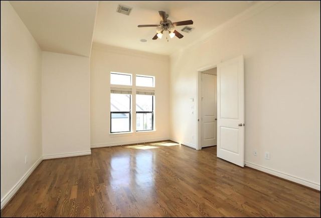 2226 Hilshire Lake Drive, Houston, TX 77080