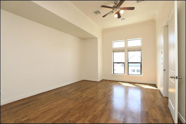 2226 Hilshire Lake Drive, Houston, TX 77080