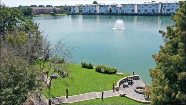2226 Hilshire Lake Drive, Houston, TX 77080