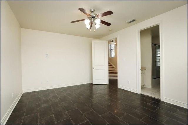 2226 Hilshire Lake Drive, Houston, TX 77080