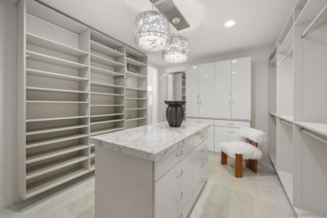 6968 Saint Andrews Rd, Rancho Santa Fe, CA 92067