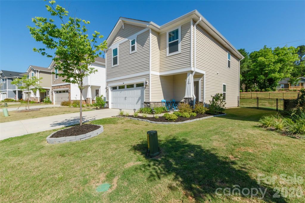 380 Olympia Way, York, SC 29745