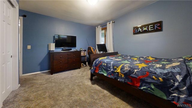 34 Wiesner Rd Road, Lackawanna, NY 14218