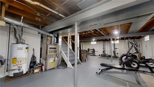 34 Wiesner Rd Road, Lackawanna, NY 14218