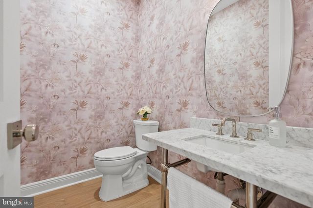 5108 52ND CT NW, Washington, DC 20016