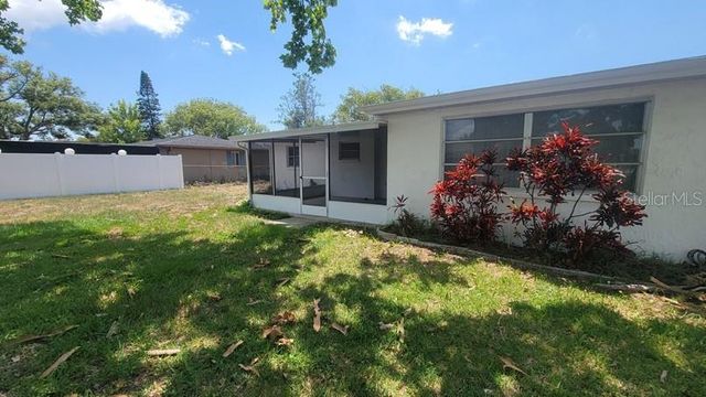 9202 SUFFOLK LANE, Port Richey, FL 34668