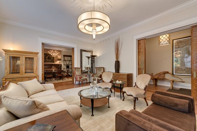 1210 N ASTOR Street 1A, Chicago, IL 60610