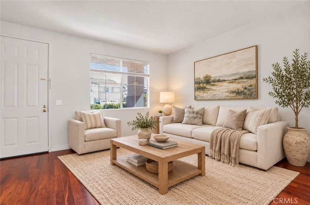 7 Dynasty Court, Irvine, CA 92602 — photo 5