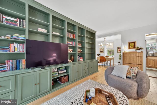 3811 39TH ST NW #D88, Washington, DC 20016