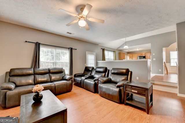 225 DAIRYLAND Drive, Covington, GA 30016